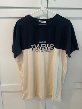 Air de Paris Collection Two-Tone Black and Cream Paris T-Shirt Size L